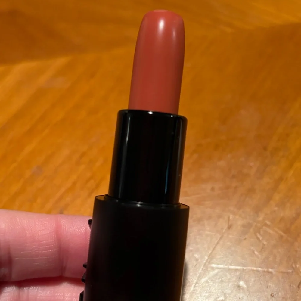 NARS Explicit Lipstick Temptation